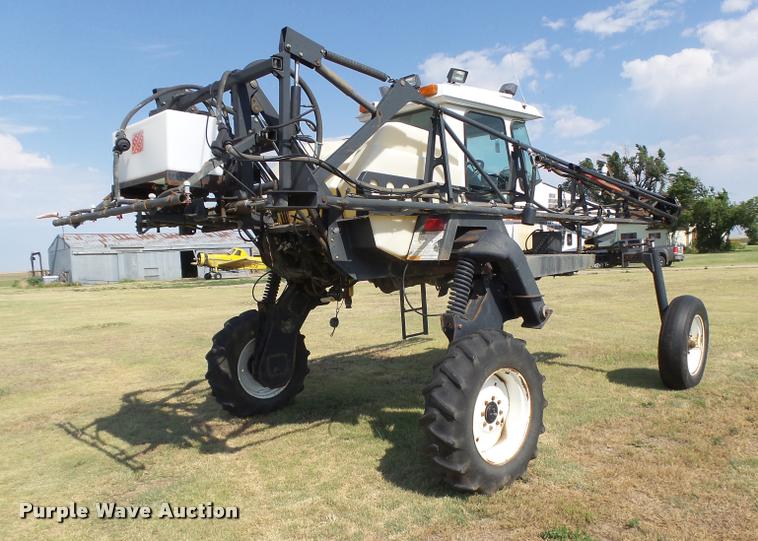 image for item DB2663 SpraCoupe 3630 self-propelled sprayer