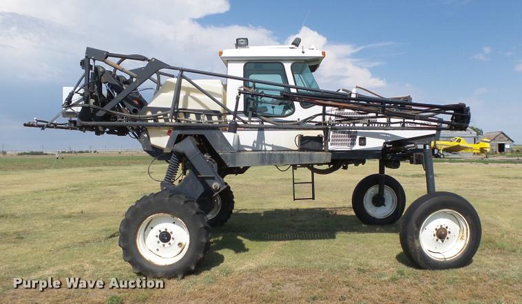 image for item DB2663 SpraCoupe 3630 self-propelled sprayer