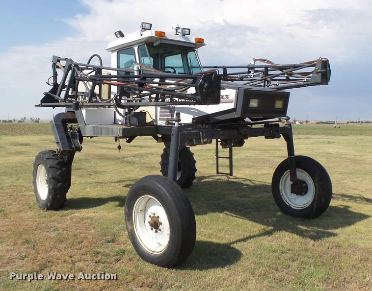 image for item DB2663 SpraCoupe 3630 self-propelled sprayer