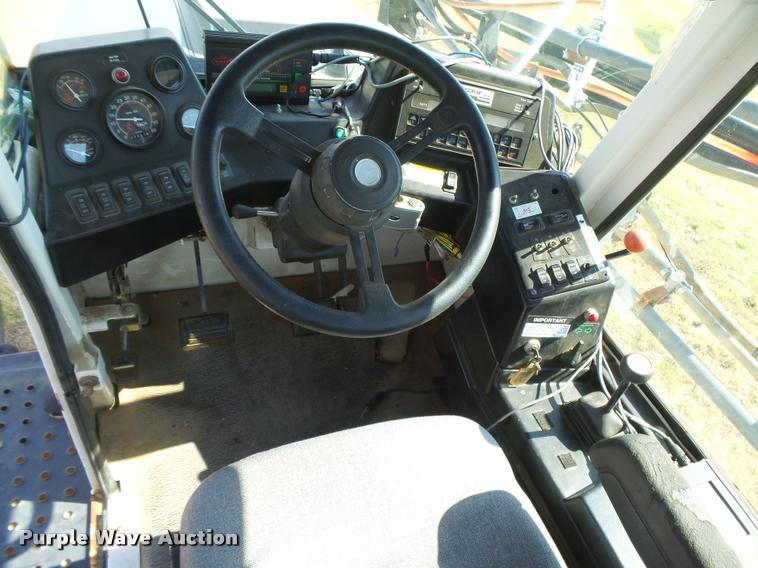 image for item DB2663 SpraCoupe 3630 self-propelled sprayer