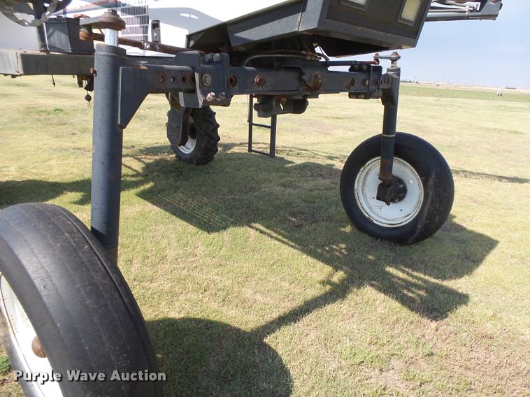 image for item DB2663 SpraCoupe 3630 self-propelled sprayer