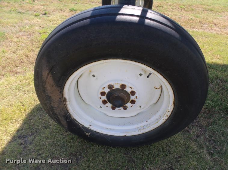 image for item DB2663 SpraCoupe 3630 self-propelled sprayer