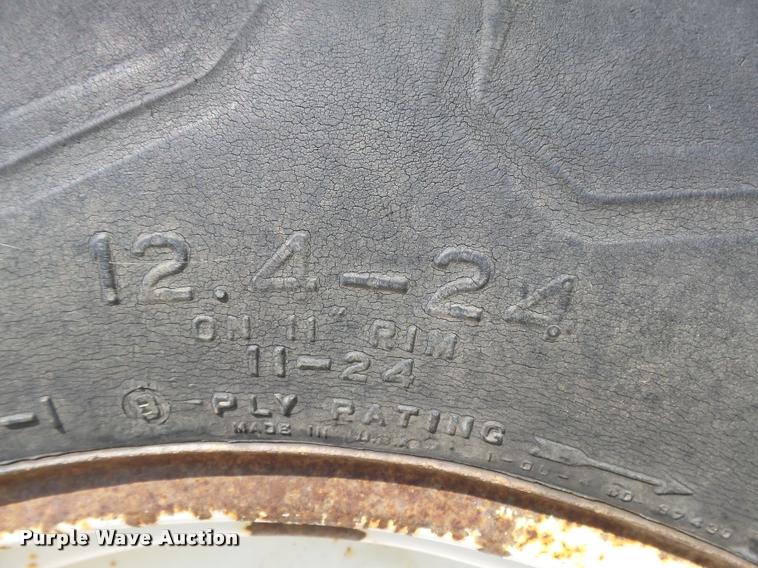 image for item DB2663 SpraCoupe 3630 self-propelled sprayer