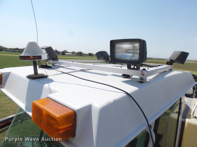 image for item DB2663 SpraCoupe 3630 self-propelled sprayer