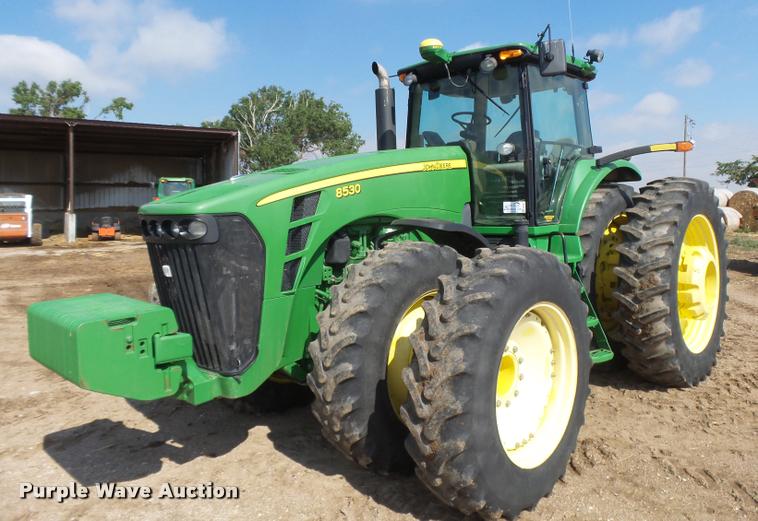image for item DB2664 2007 John Deere 8530 MFWD tractor