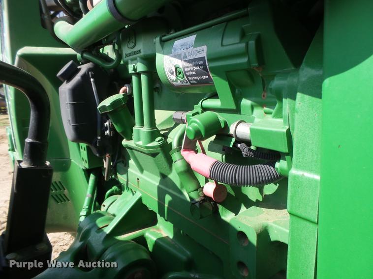 image for item DB2664 2007 John Deere 8530 MFWD tractor