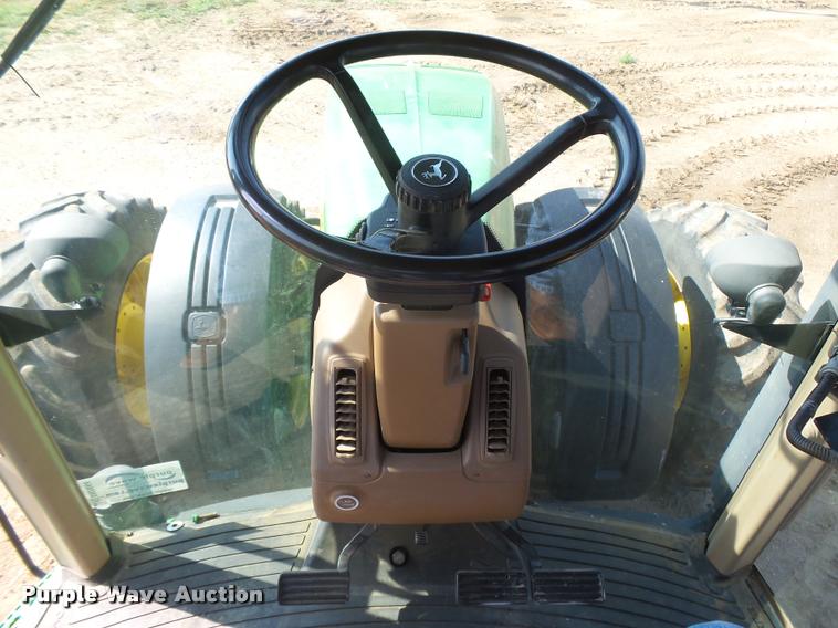 image for item DB2664 2007 John Deere 8530 MFWD tractor