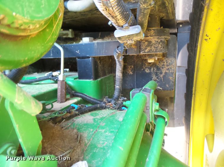 image for item DB2664 2007 John Deere 8530 MFWD tractor