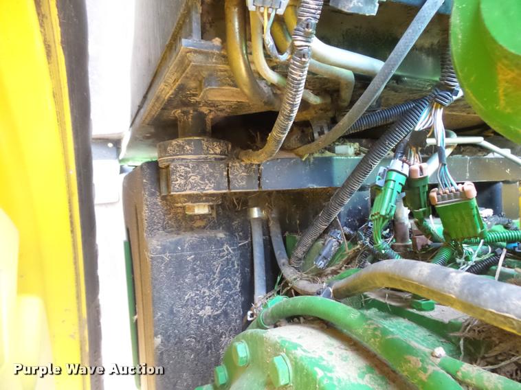 image for item DB2664 2007 John Deere 8530 MFWD tractor