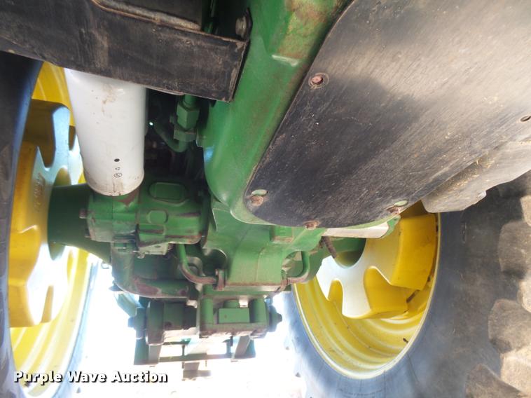 image for item DB2664 2007 John Deere 8530 MFWD tractor
