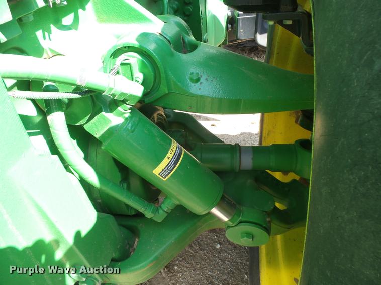 image for item DB2664 2007 John Deere 8530 MFWD tractor