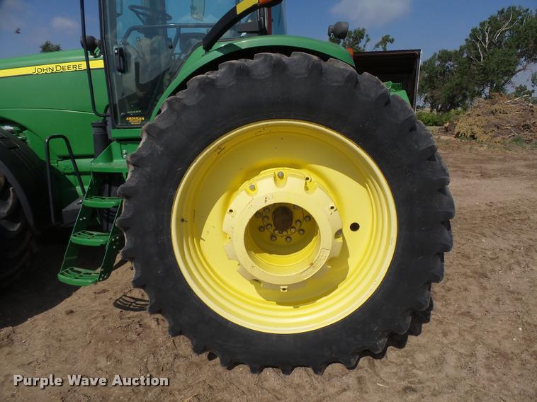 image for item DB2664 2007 John Deere 8530 MFWD tractor