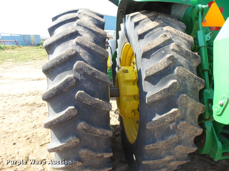 image for item DB2664 2007 John Deere 8530 MFWD tractor