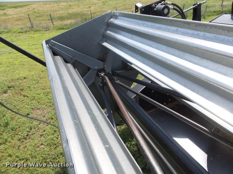 image for item DB2665 Gleaner rigid head