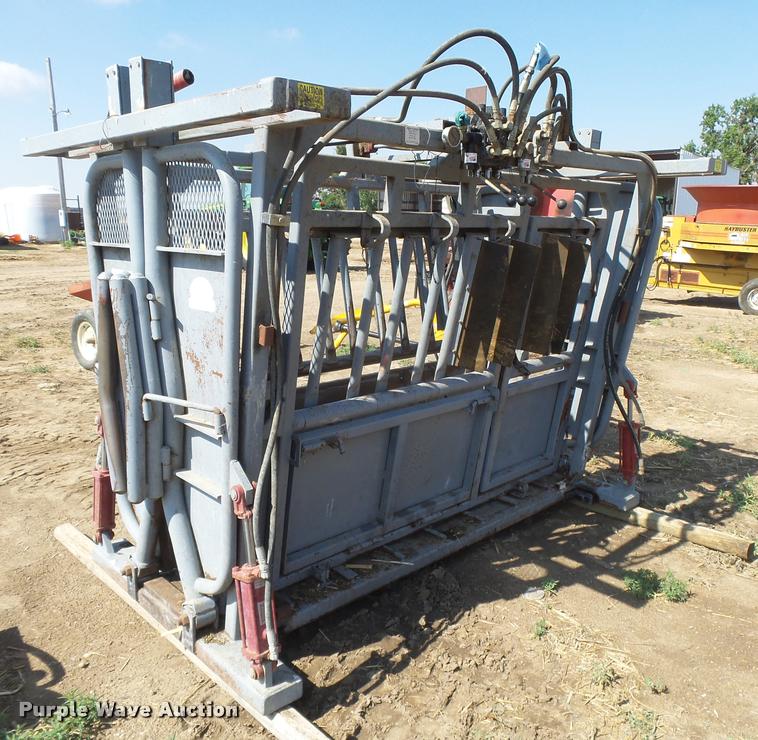 image for item DB2667 Bowman squeeze chute