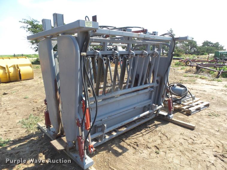 image for item DB2667 Bowman squeeze chute