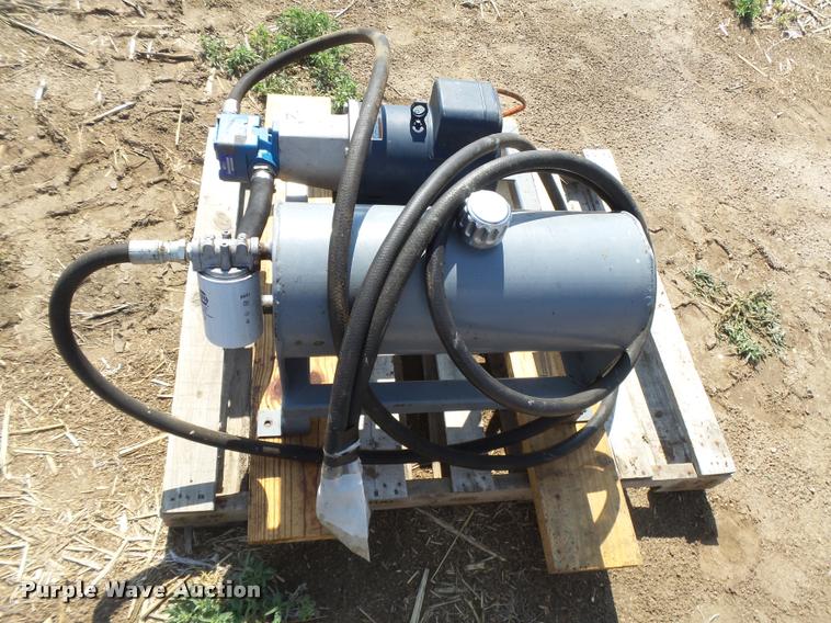 image for item DB2667 Bowman squeeze chute