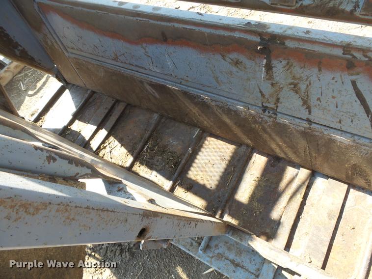 image for item DB2667 Bowman squeeze chute