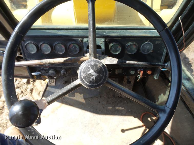 image for item DB2670 1982 John Deere 644C High Lift wheel loader