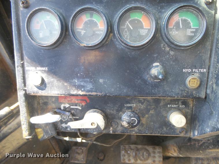 image for item DB2670 1982 John Deere 644C High Lift wheel loader