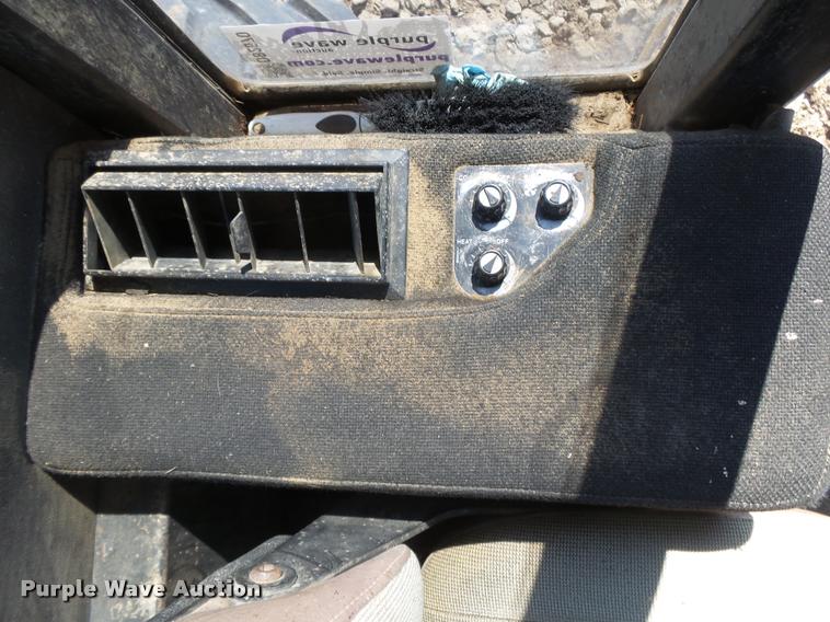 image for item DB2670 1982 John Deere 644C High Lift wheel loader