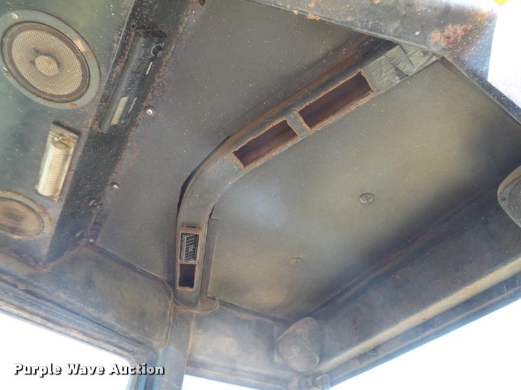 image for item DB2670 1982 John Deere 644C High Lift wheel loader