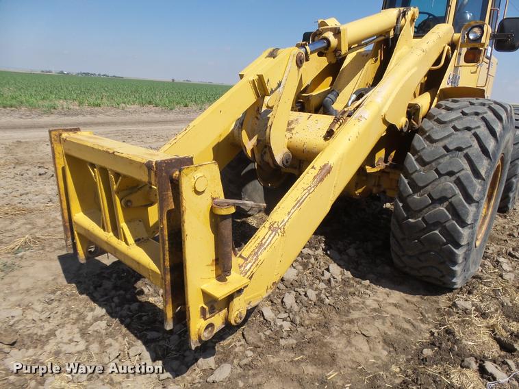 image for item DB2670 1982 John Deere 644C High Lift wheel loader