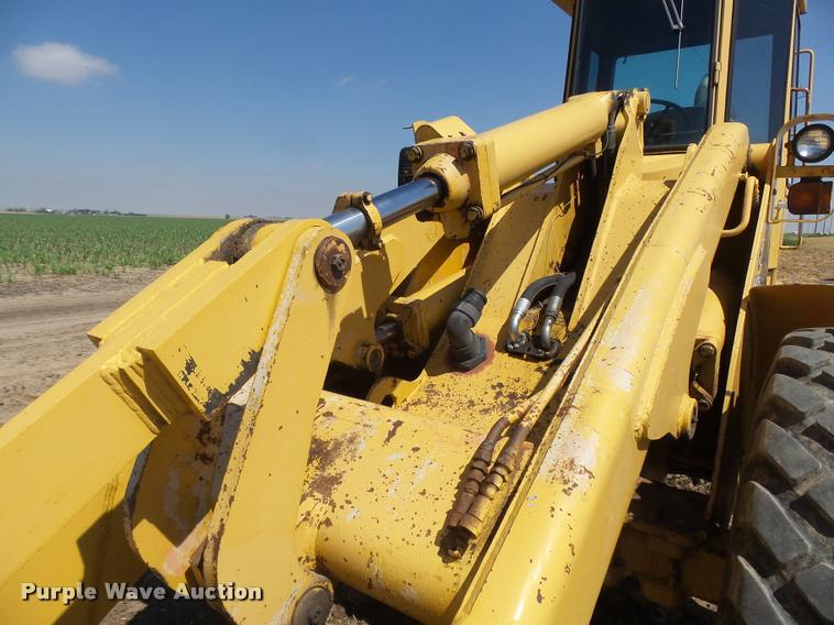 image for item DB2670 1982 John Deere 644C High Lift wheel loader