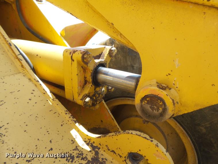 image for item DB2670 1982 John Deere 644C High Lift wheel loader