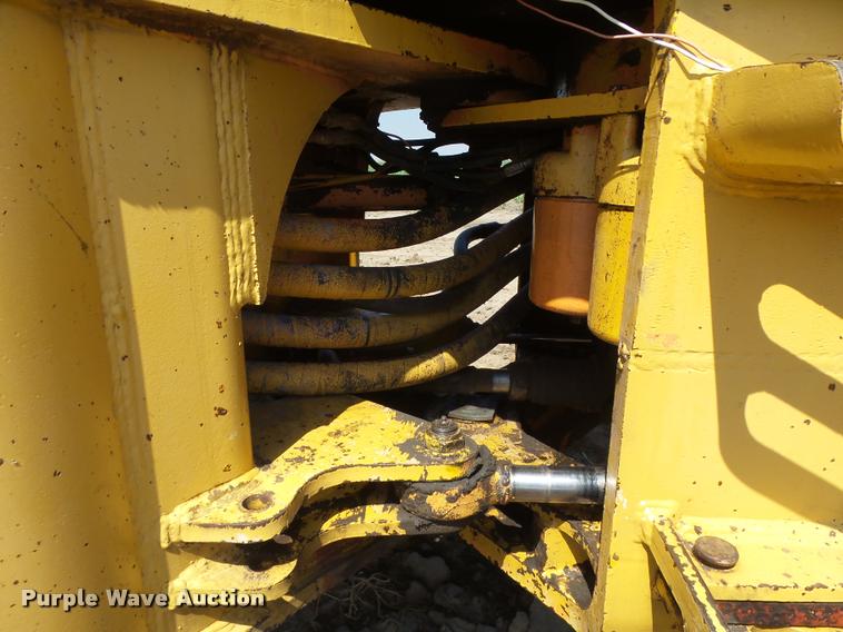 image for item DB2670 1982 John Deere 644C High Lift wheel loader