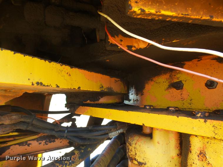 image for item DB2670 1982 John Deere 644C High Lift wheel loader