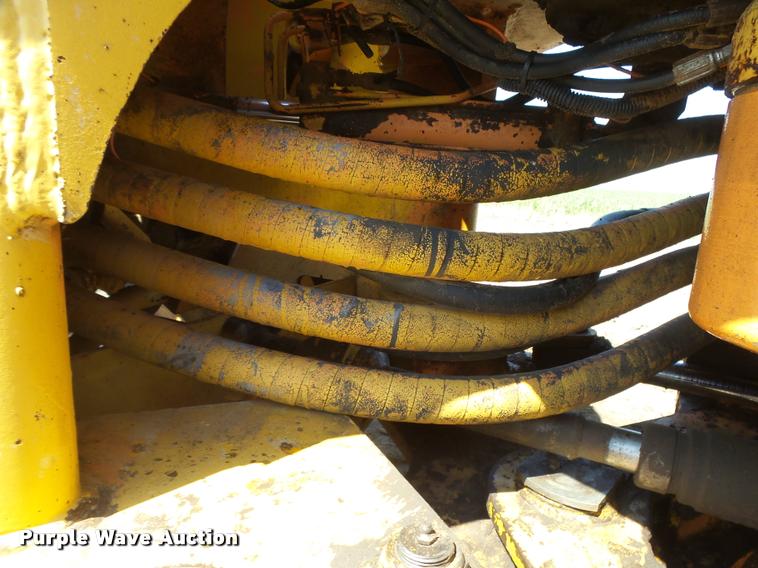 image for item DB2670 1982 John Deere 644C High Lift wheel loader