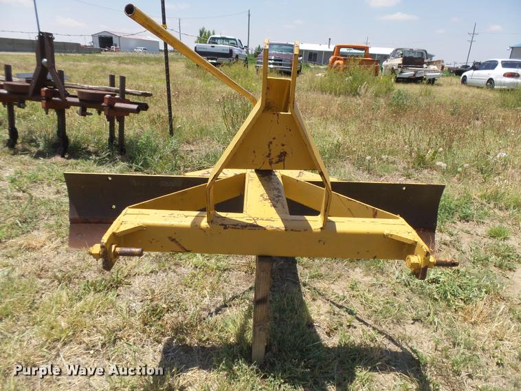 image for item DB2672 Blade