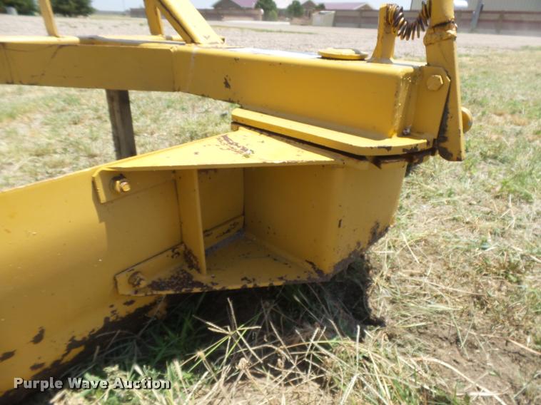 image for item DB2672 Blade