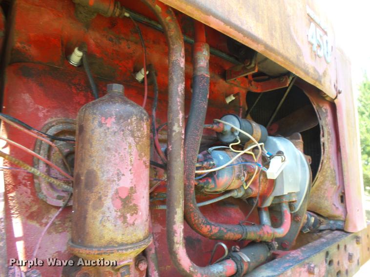 image for item DB2673 Farmall 450 tractor