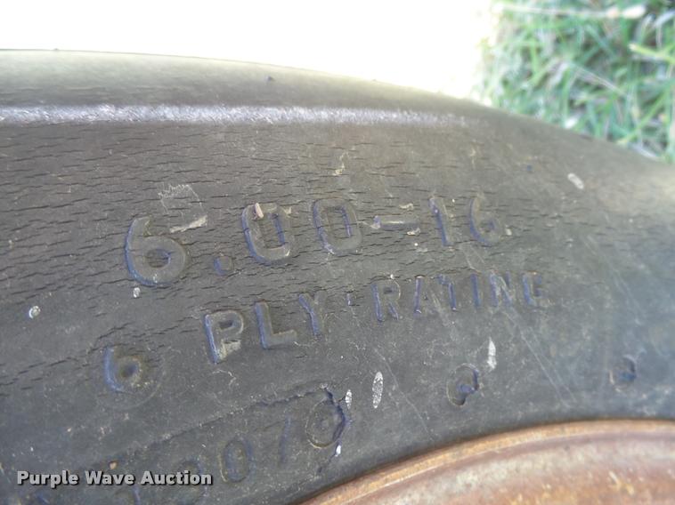 image for item DB2673 Farmall 450 tractor