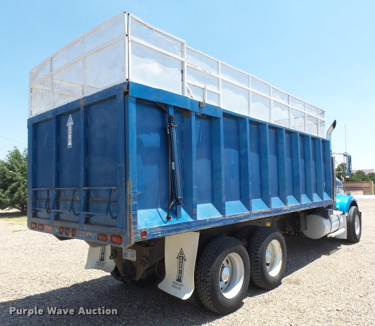 image for item DB2674 1995 Kenworth T800 silage truck