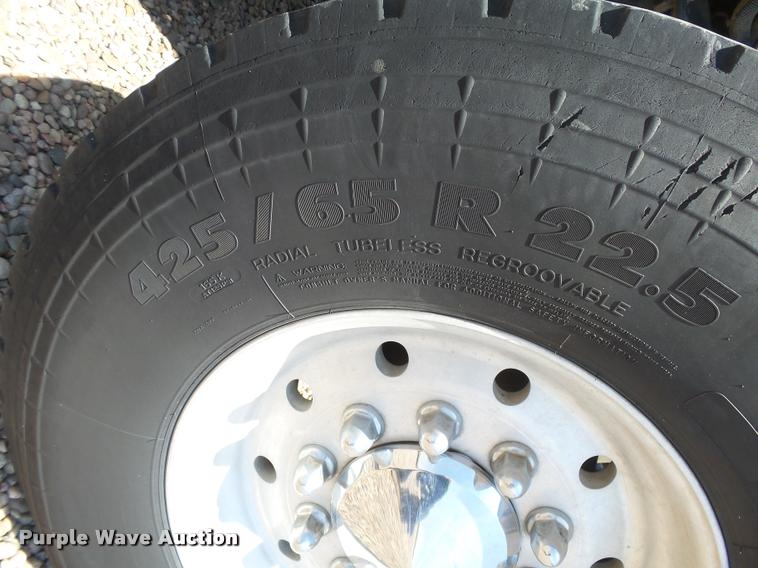 image for item DB2674 1995 Kenworth T800 silage truck