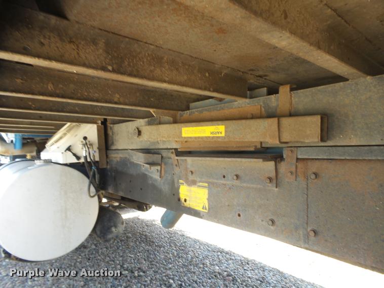 image for item DB2674 1995 Kenworth T800 silage truck