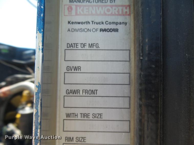 image for item DB2674 1995 Kenworth T800 silage truck