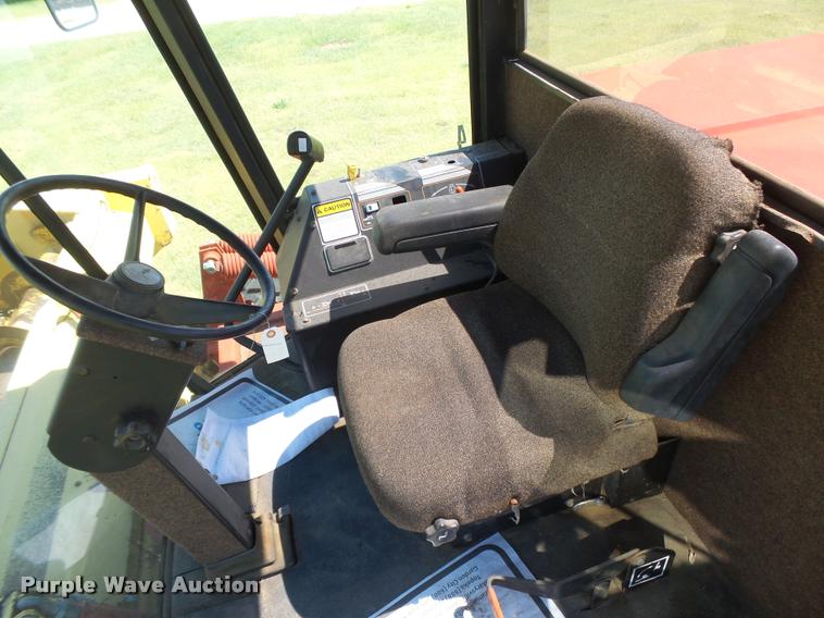 image for item DB2675 1995 New Holland 2550 self-propelled windrower