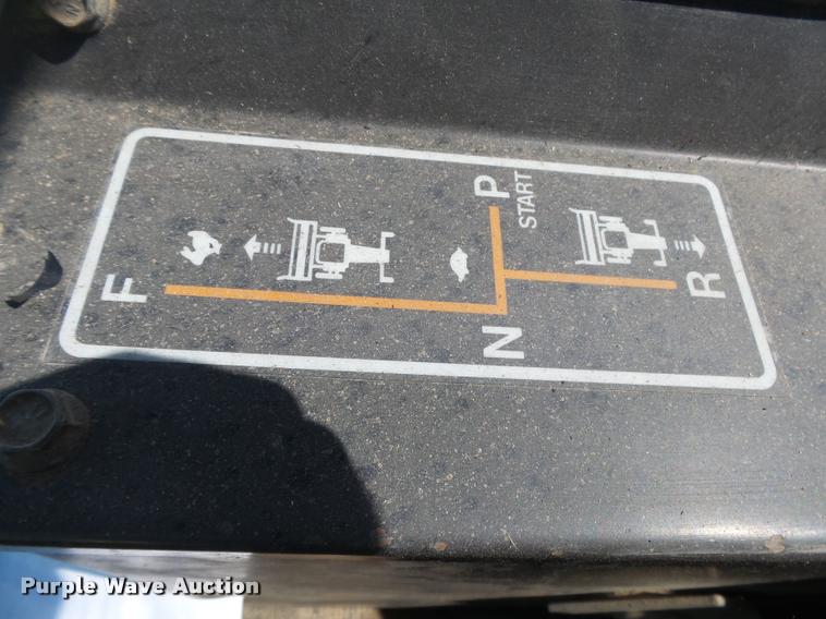 image for item DB2675 1995 New Holland 2550 self-propelled windrower