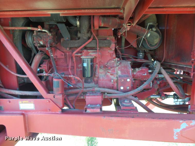 image for item DB2675 1995 New Holland 2550 self-propelled windrower