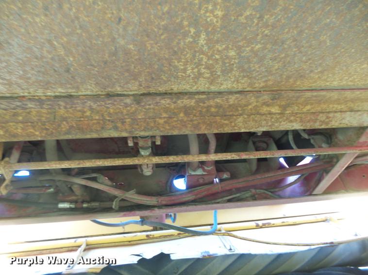 image for item DB2675 1995 New Holland 2550 self-propelled windrower