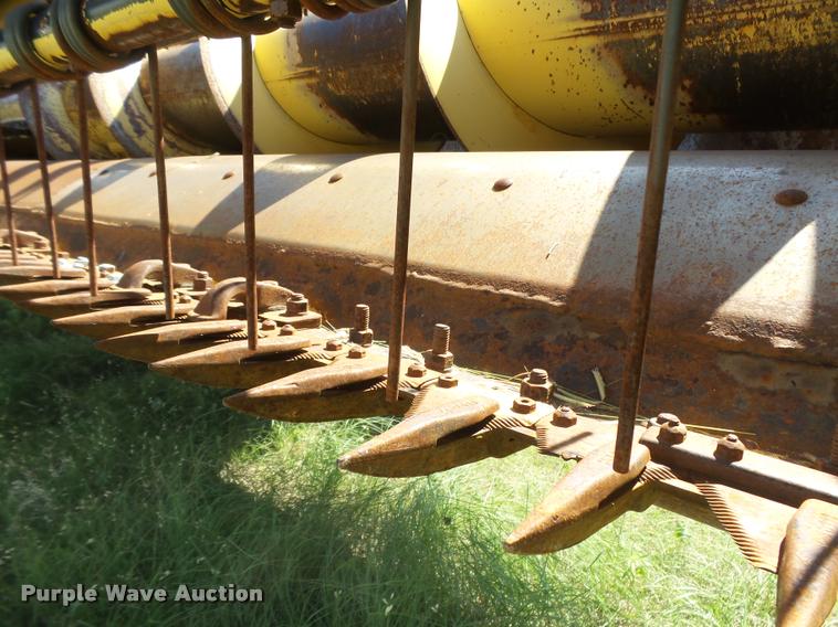 image for item DB2675 1995 New Holland 2550 self-propelled windrower