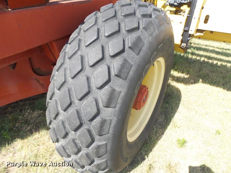 image for item DB2675 1995 New Holland 2550 self-propelled windrower