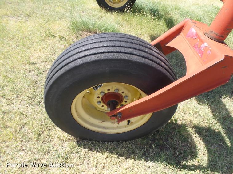 image for item DB2675 1995 New Holland 2550 self-propelled windrower