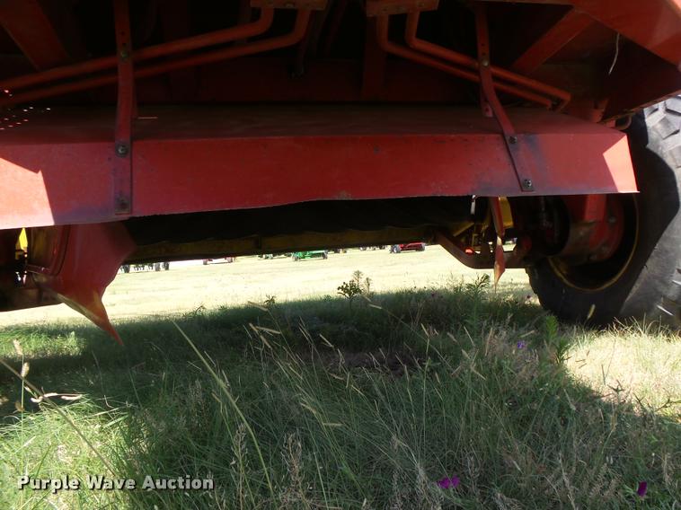 image for item DB2675 1995 New Holland 2550 self-propelled windrower