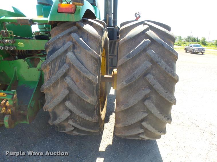image for item DB2679 2008 John Deere 9630 Scraper Special 4WD tractor