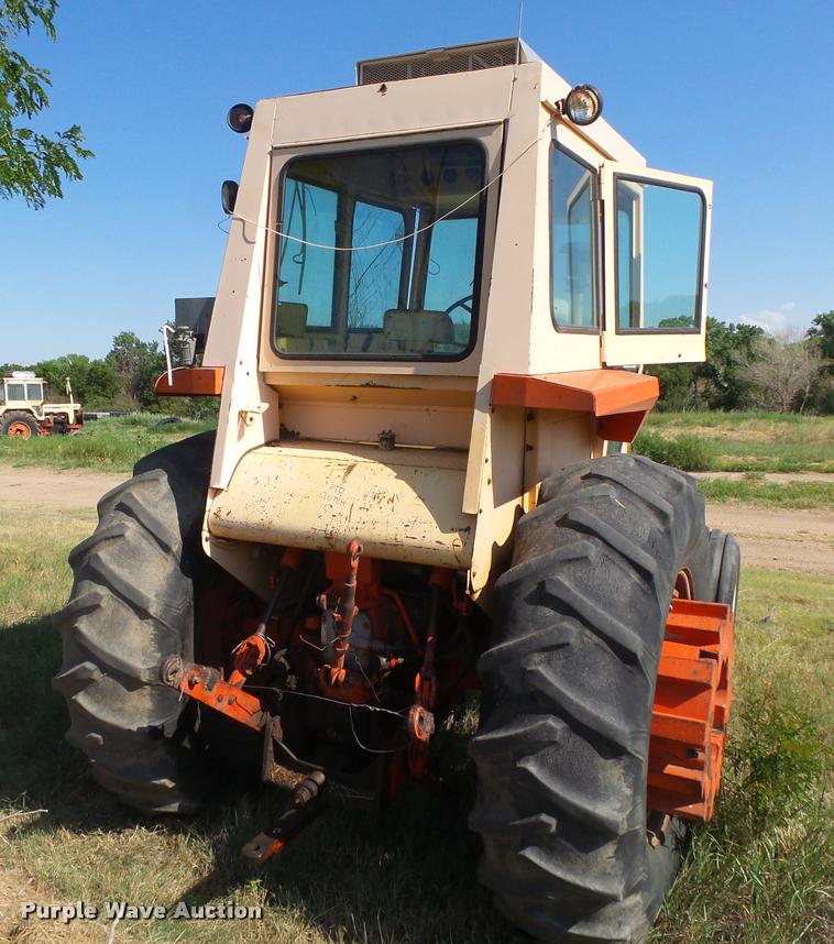 image for item DB2691 Case 1030 Comfort King tractor